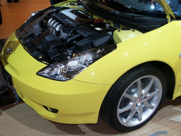 Toyota Celica 2004 Engine Bay 